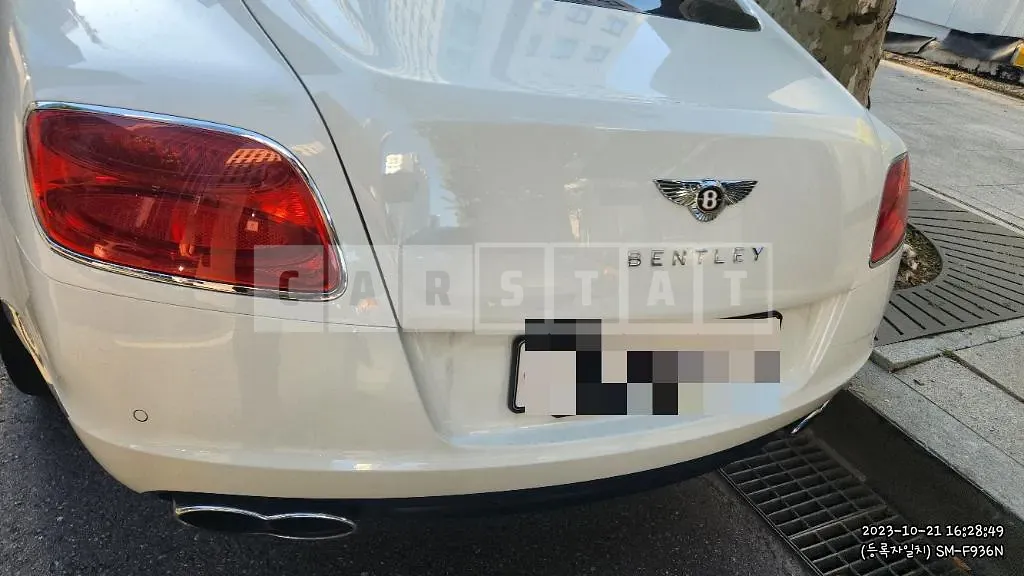 Photo 2 of 33: 2014 Bentley Continental GT V8, VIN SCBFT63W7FC044334 — Korean insurance auction