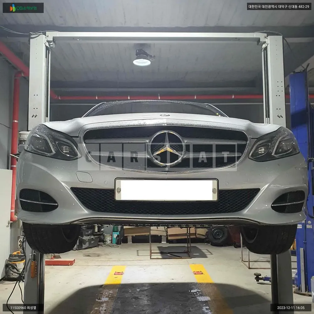 Photo 2 of 37: 2015 Mercedes-Benz E300, VIN WDDHF8BB5GB244620 — Korean insurance auction