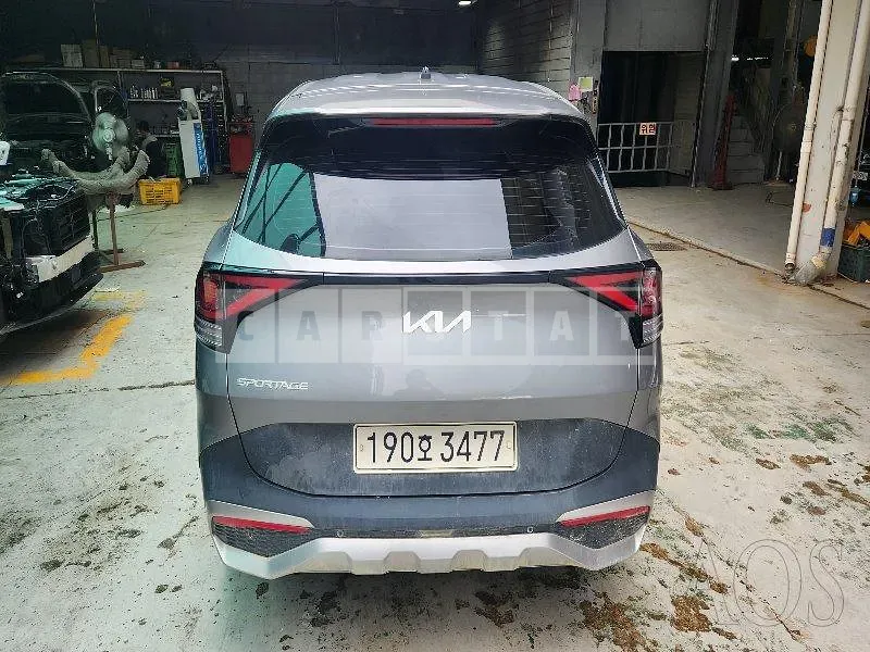 Photo 2 of 14: 2022 Kia Sportage, VIN KNAPU81CBNK056389 — Korean insurance auction