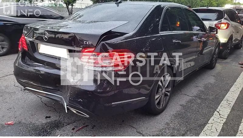 Photo 2 of 22: 2015 Mercedes-Benz E220 CDI, VIN WDDHF0CB3GB211776 — Korean insurance auction