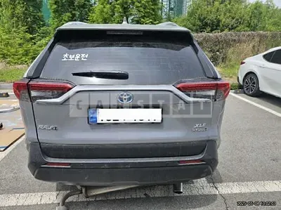 Photo 1 of 50: 2024 Toyota RAV4 Hybrid — Korean insurance auction