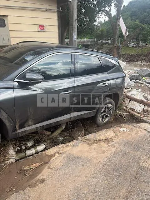Photo 2 of 5: 2024 Hyundai Tucson Hybrid, VIN KMHJE811BRU297071 — Korean insurance auction