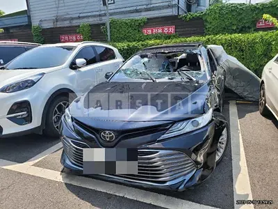 Photo 1 of 18: 2018 Toyota Camry, VIN JTNB11HK1J3069616 — Korean insurance auction