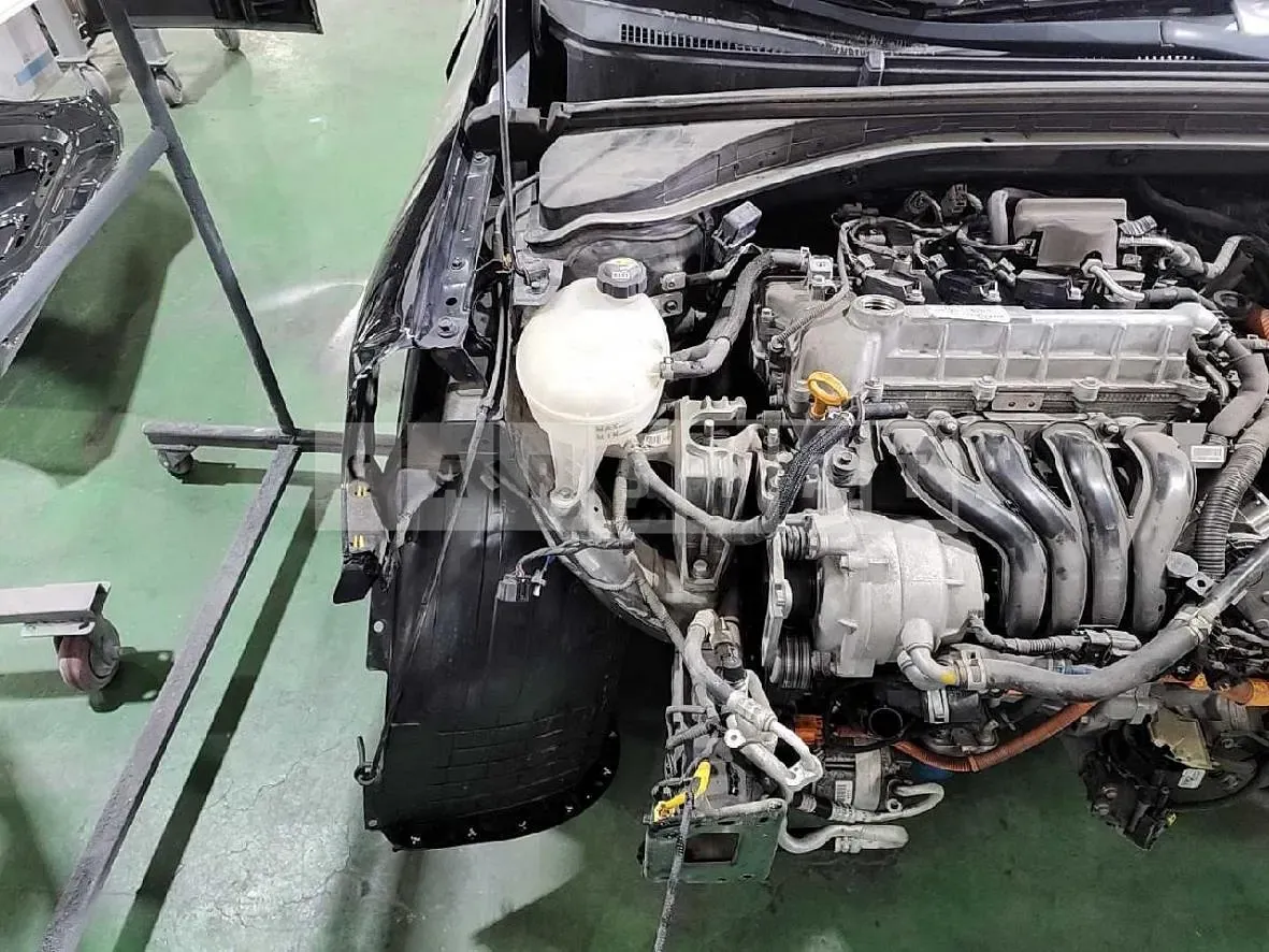 Photo 2 of 10: 2018 Hyundai IONIQ (Hybrid), VIN KMHC051CGKU105281 — Korean insurance auction