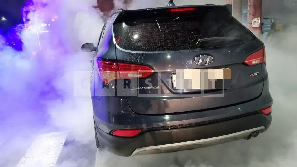 Photo 2 of 16: 2015 Hyundai Santa Fe DM 2.0 — Korean insurance auction