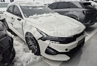Photo 1 of 34: 2023 Kia K5 — Korean insurance auction