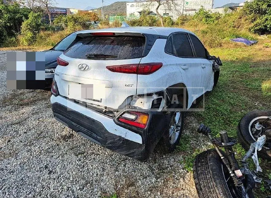 Photo 2 of 20: 2019 Hyundai Kona — Korean insurance auction
