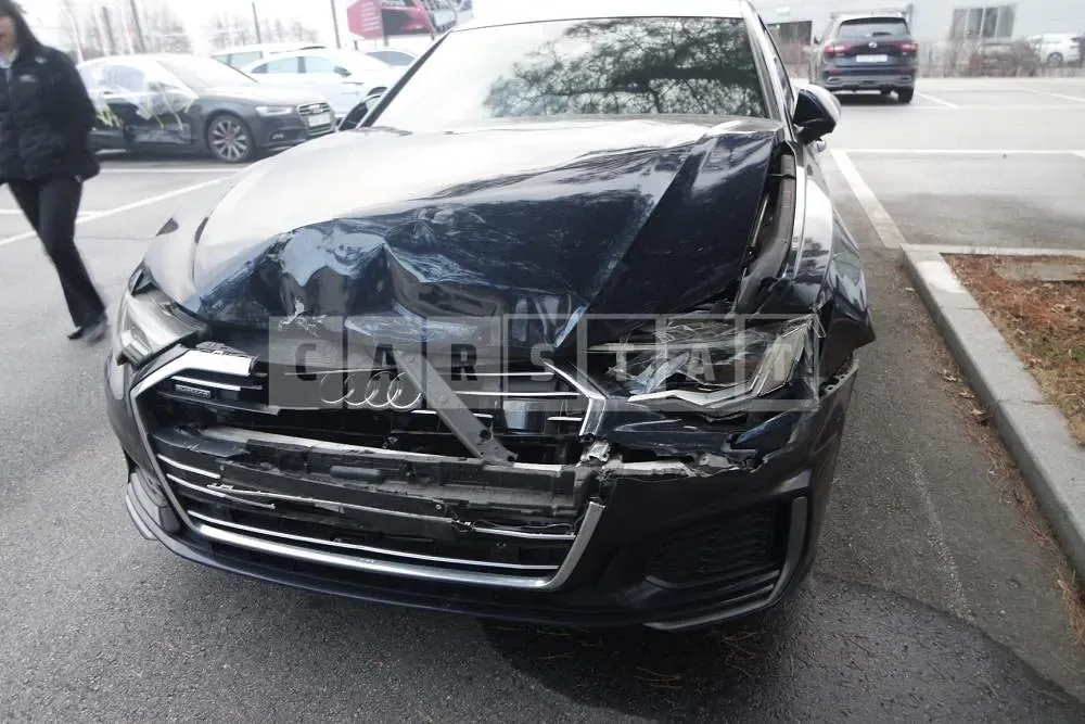 Photo 2 of 24: 2020 Audi A6 45 TDI quattro, VIN WAUZZZF2XLN070510 — Korean insurance auction