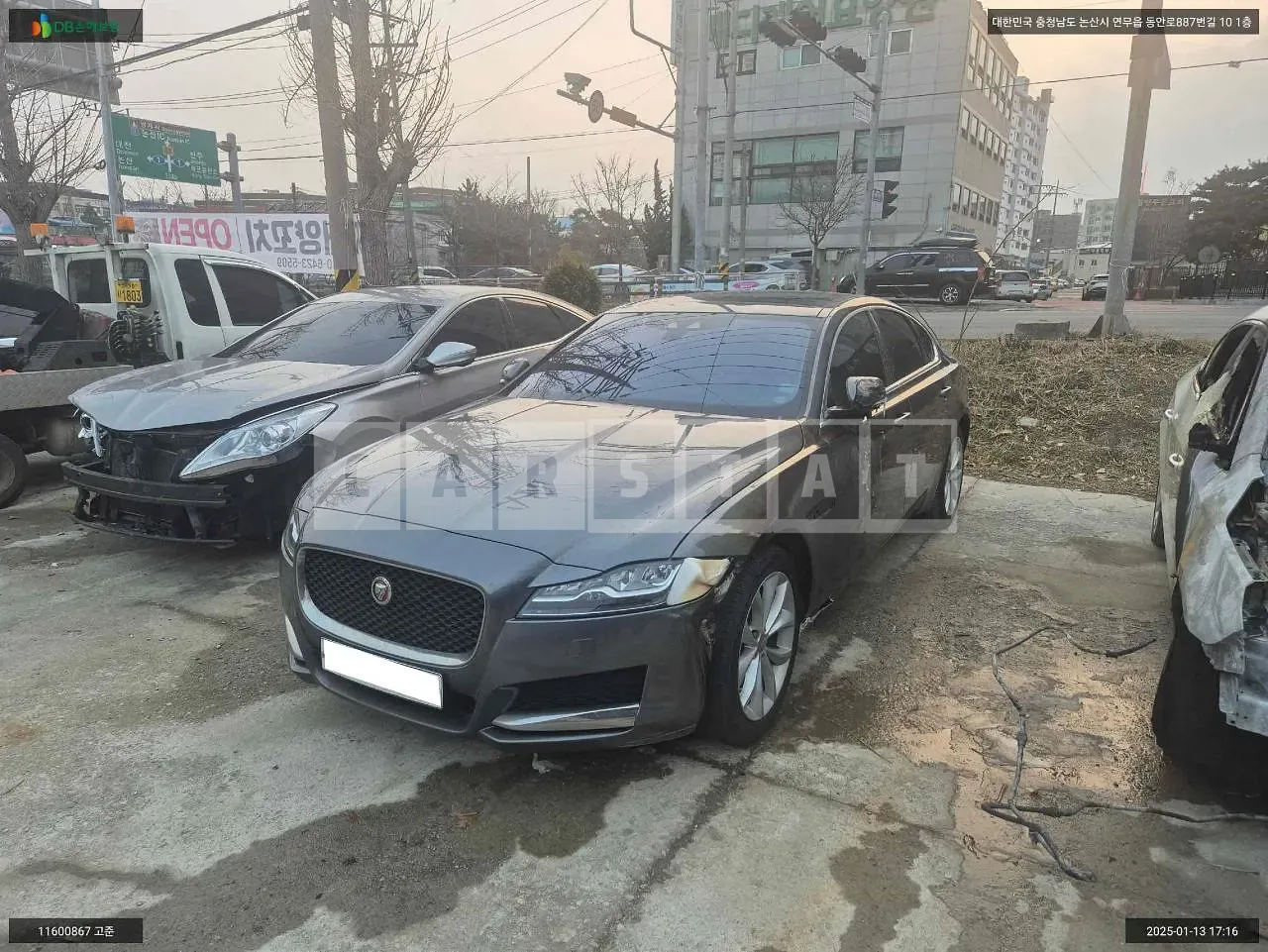 Photo 2 of 21: 2019 Jaguar XF 20d, VIN SAJBB4BN5KCY76732 — Korean insurance auction