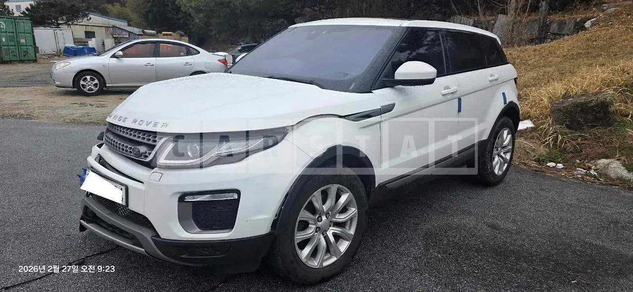 Photo 2 of 8: 2017 Land Rover Range Rover Evoque 2.0d, VIN SALVA2BN9HH190538 — Korean insurance auction