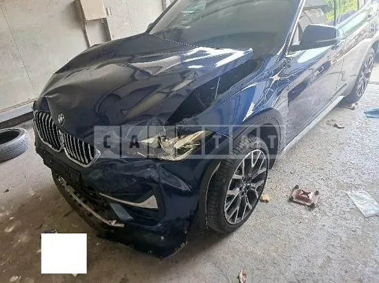Photo 2 of 12: 2022 BMW X1 xDrive 20i — Korean insurance auction