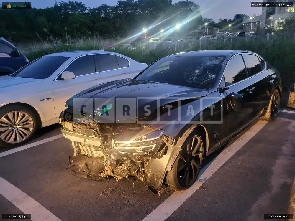 Photo 2 of 10: 2022 Genesis G70, VIN KMTG641EDNU097884 — Korean insurance auction