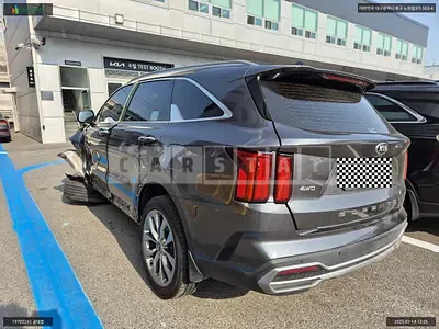 Photo 1 of 21: 2020 Kia Sorento, VIN KNARK81BHMA038452 — Korean insurance auction
