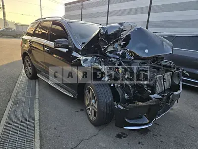 Photo 1 of 11: 2017 Mercedes-Benz GLE 350d 4Matic — Korean insurance auction