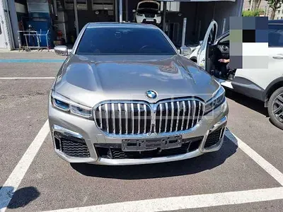 Photo 1 of 46: 2020 BMW 745e iPerformance, VIN WBA7D6103LCE27065 — Korean insurance auction