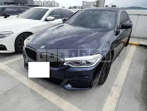 Photo 2 of 50: 2019 BMW 520d xDrive M Sport Package, VIN WBAJF510XKWW42477 — Korean insurance auction