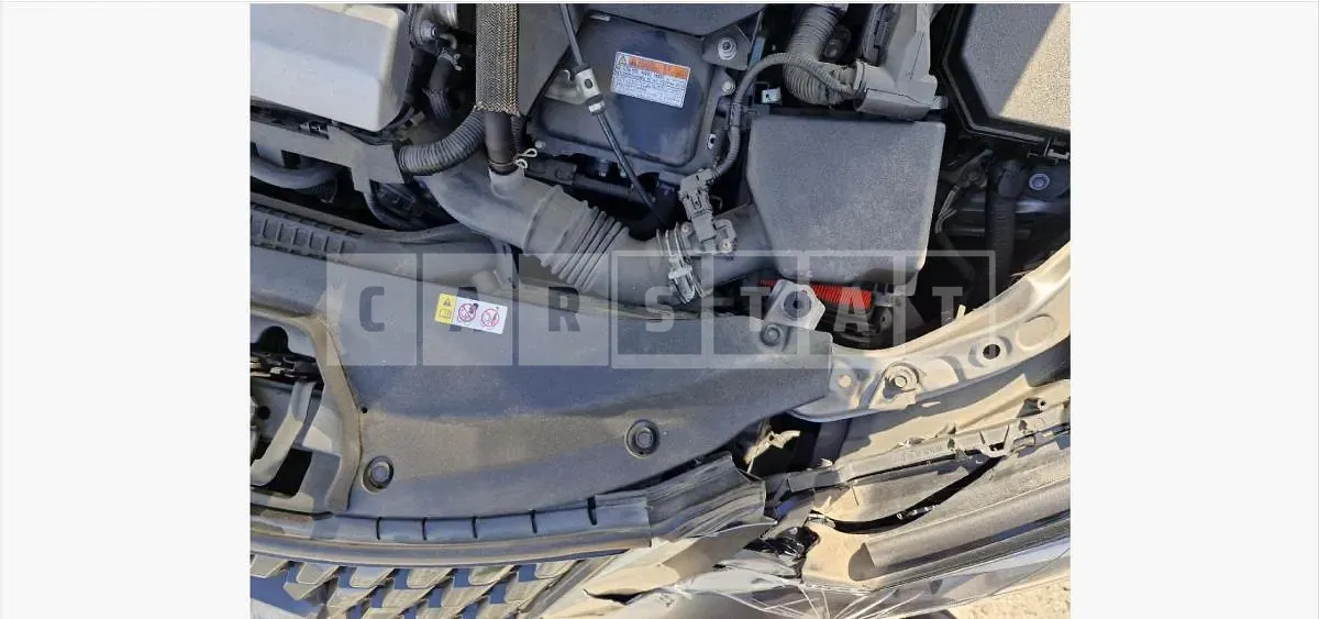 Photo 2 of 26: 2019 Lexus UX250h AWD — Korean insurance auction