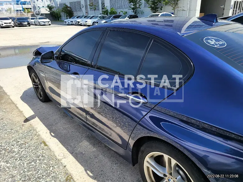 Photo 2 of 18: 2016 BMW 520d xDrive, VIN WBA5E7103GG568823 — Korean insurance auction