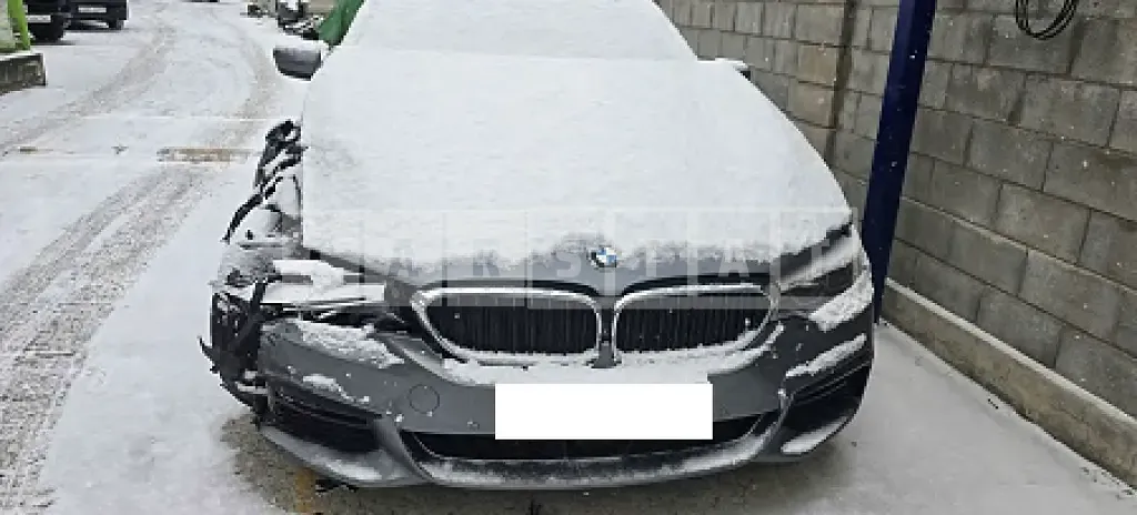Photo 2 of 21: 2018 BMW 520d xDrive — Korean insurance auction