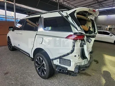 Photo 1 of 21: 2020 Kia Carnivals, VIN KNANC81BBMS016144 — Korean insurance auction