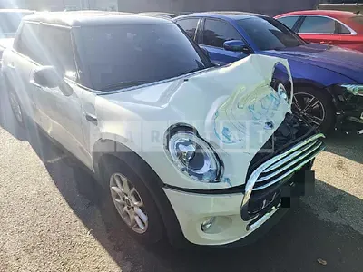 Photo 1 of 10: 2015 MINI Cooper D Five-Door — Korean insurance auction