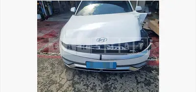 Photo 1 of 16: 2021 Hyundai IONIQ 5 Long Range — Korean insurance auction