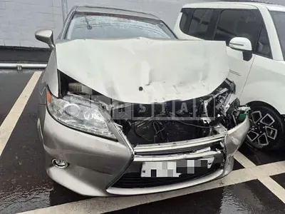 Photo 1 of 5: 2015 Lexus Es 300h — Korean insurance auction