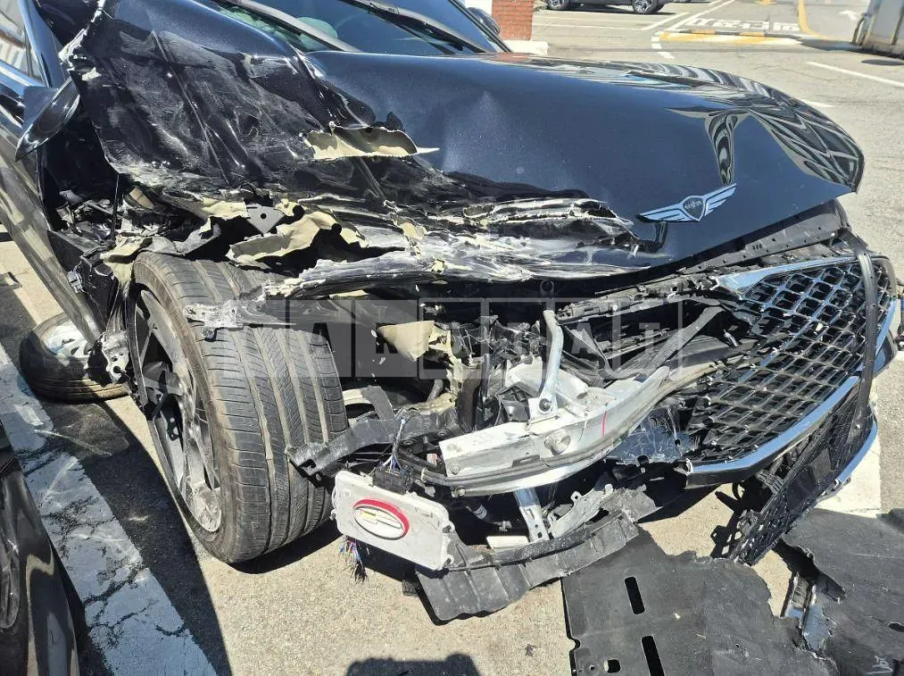 Photo 2 of 6: 2025 Genesis G90 3.5T — Korean insurance auction