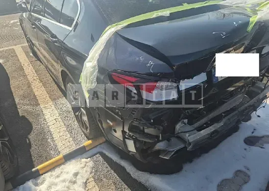 Photo 2 of 50: 2021 BMW 530e — Korean insurance auction