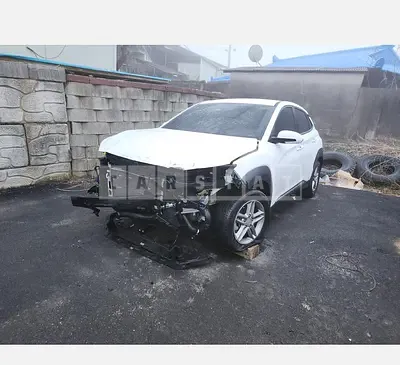 Photo 1 of 7: 2022 Hyundai Kona — Korean insurance auction