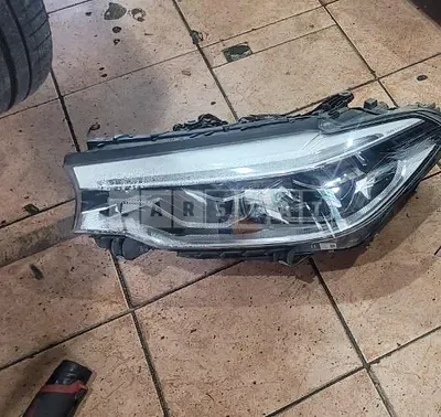 2017 Light /BMW 520d headlamp only