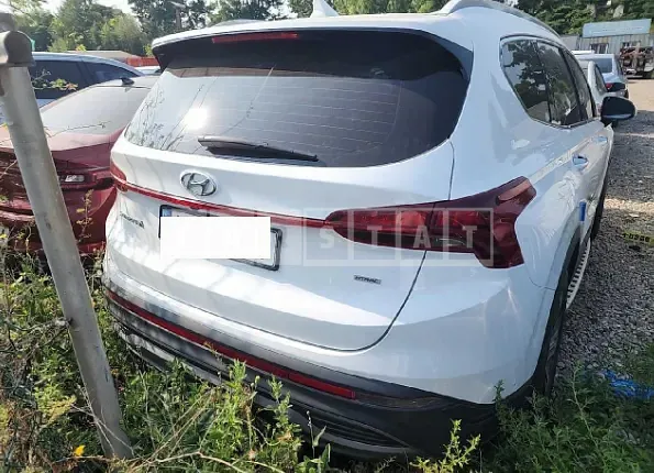 Photo 2 of 24: 2021 Hyundai Santa Fe, VIN KMHS381HHMU325003 — Korean insurance auction