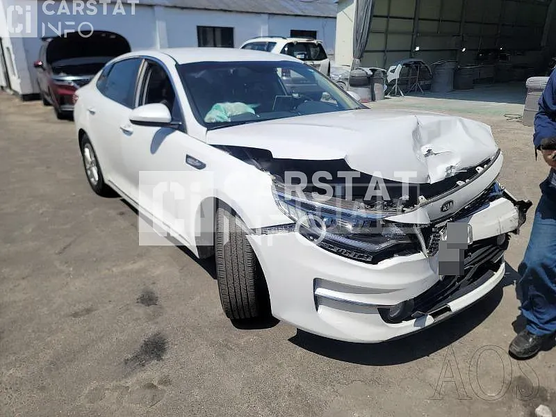 Photo 2 of 15: 2017 Kia K5 2.0(LPI), VIN KNAGS416BJA195783 — Korean insurance auction