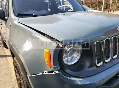 Photo 1 of 8: 2017 Jeep Zip Renegade 2.4, VIN 1C4BU0000HPF93832 — Korean insurance auction