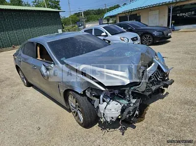 Photo 1 of 9: 2025 Lexus ES300h — Korean insurance auction
