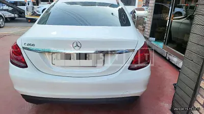 Photo 1 of 31: 2018 Mercedes-Benz C200, VIN WDDWF4CB9JF678618 — Korean insurance auction