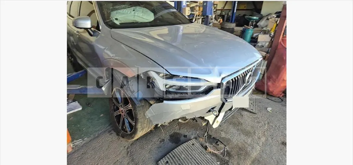 Photo 2 of 27: 2020 Volvo XC60D5 AWD — Korean insurance auction