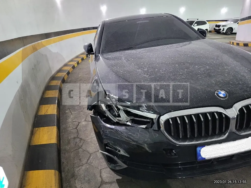 Photo 2 of 23: 2023 BMW 520i, VIN WBA11BH02PWX85787 — Korean insurance auction
