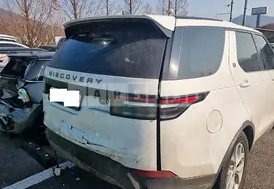 Photo 1 of 20: 2020 Land Rover Discovery SD4, VIN SALRA2BN6L2432568 — Korean insurance auction