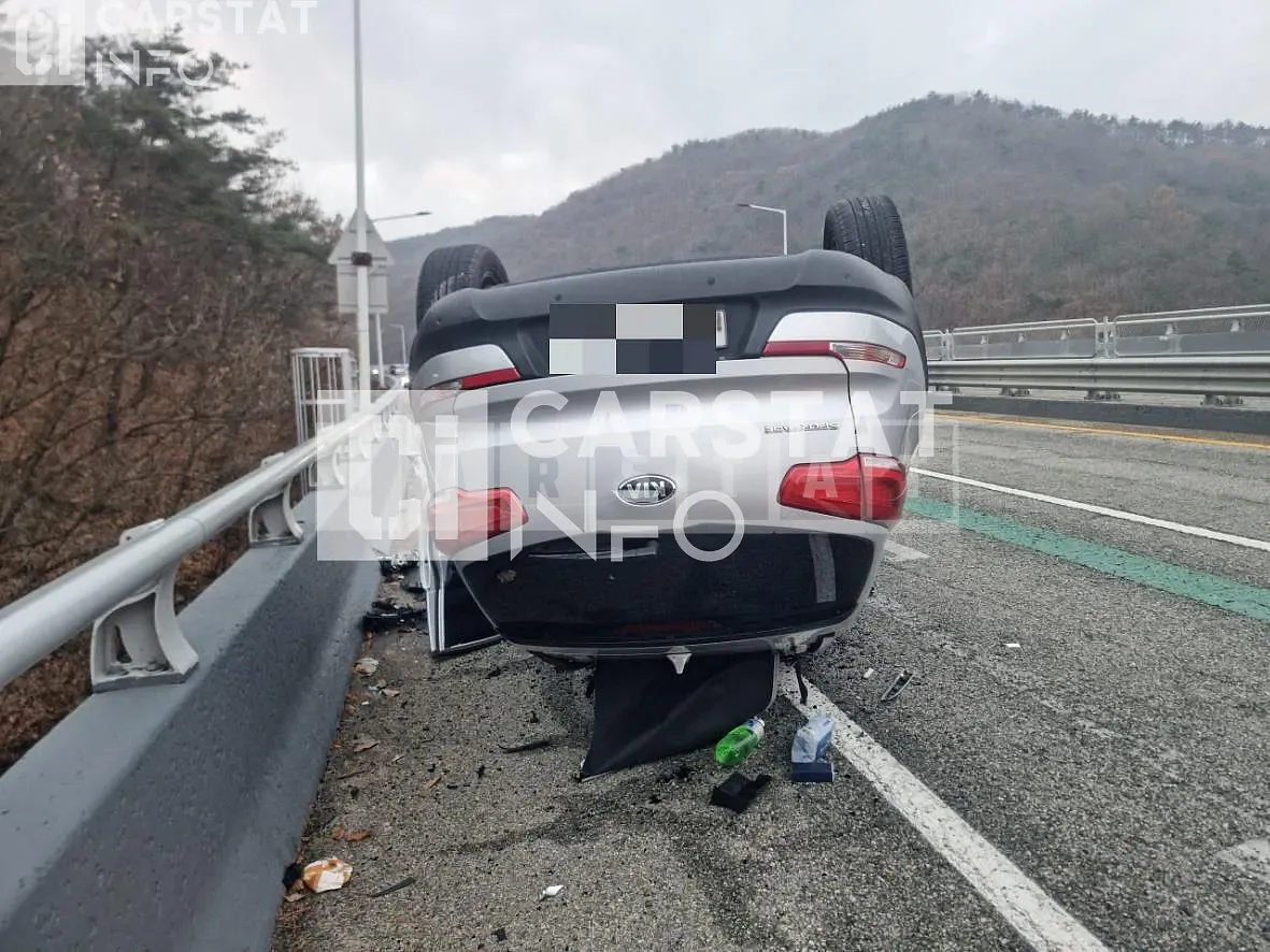 Photo 2 of 9: 2014 Kia Sportage R — Korean insurance auction