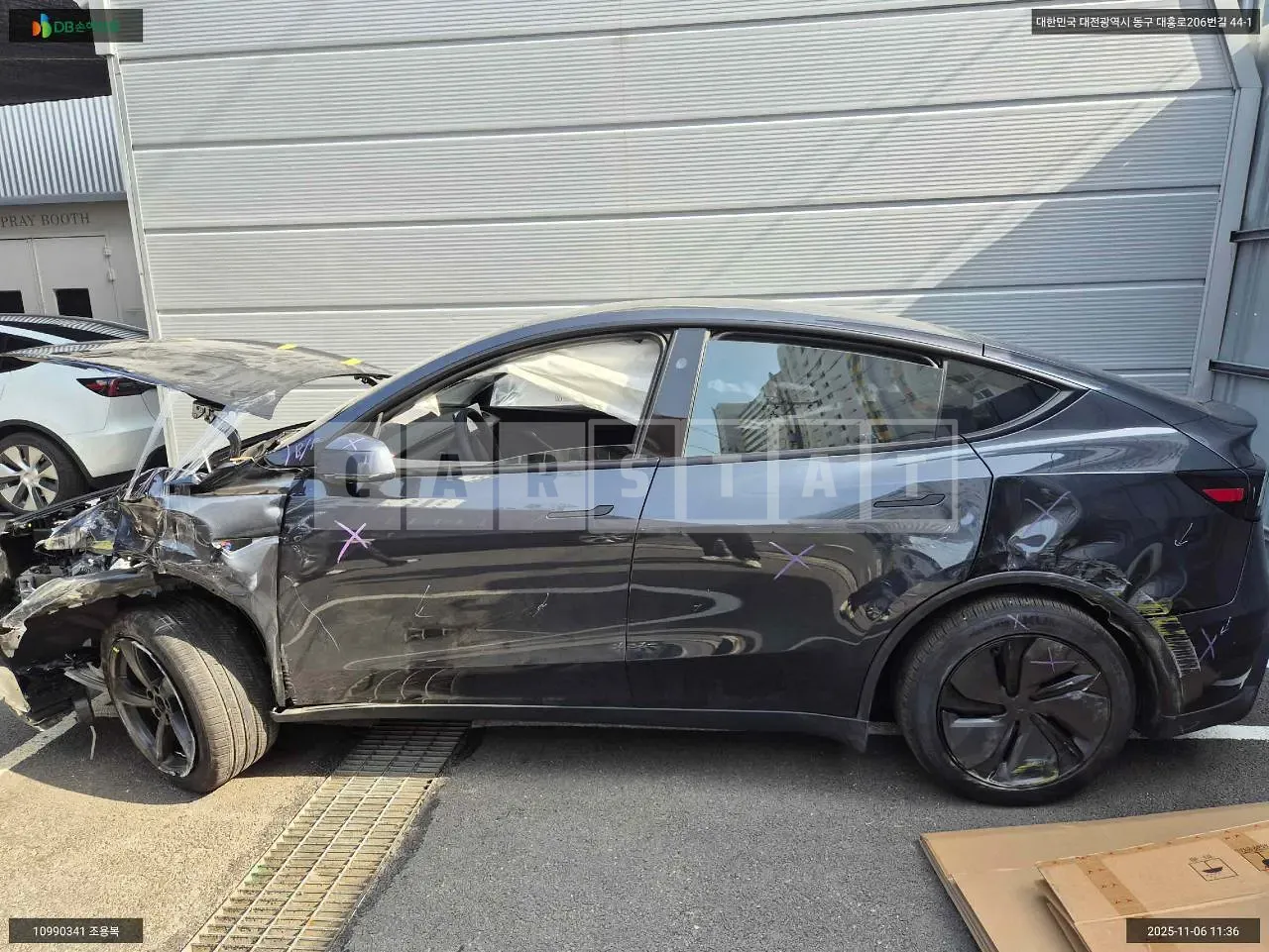 Photo 2 of 17: 2025 Tesla Model Y, VIN LRWYGCFJ3SC136590 — Korean insurance auction