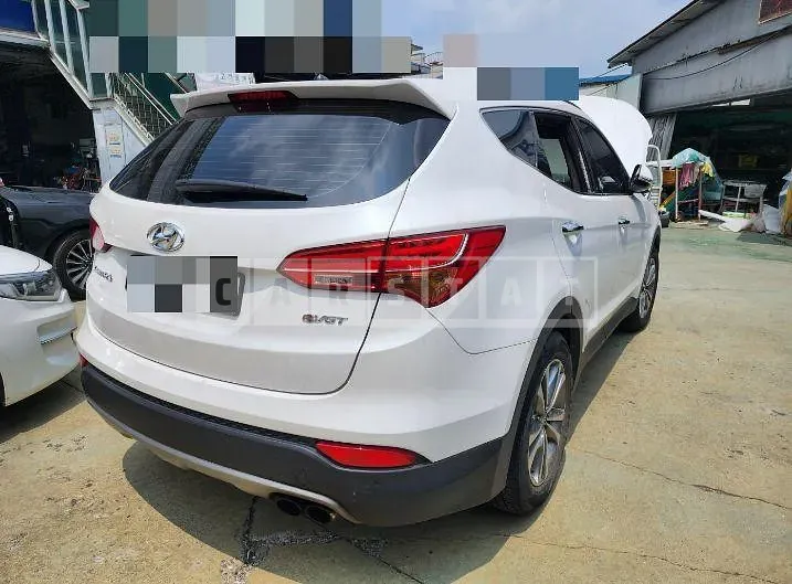 Photo 2 of 15: 2015 Hyundai Santa Fe DM 2.0 — Korean insurance auction