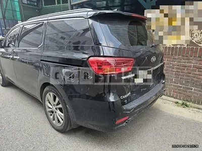 Photo 1 of 25: 2019 Kia Carnivals — Korean insurance auction