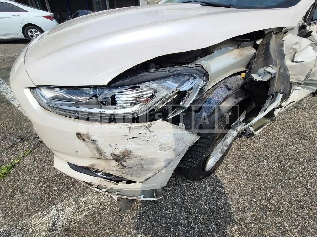 Photo 2 of 30: 2015 Ford Mondeo 2.0, VIN WF0DXXWPCFFE81876 — Korean insurance auction