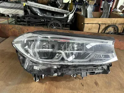2020 Light /BMW 620d headlamp only
