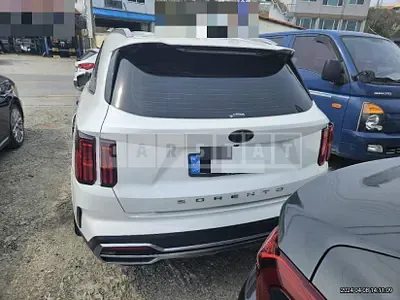 Photo 1 of 37: 2020 Kia Sorento 2.2 — Korean insurance auction
