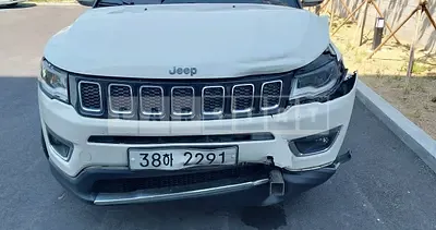 Photo 1 of 5: 2019 Jeep Straw Compass 2.4, VIN 3C4NJDCB5KT598132 — Korean insurance auction