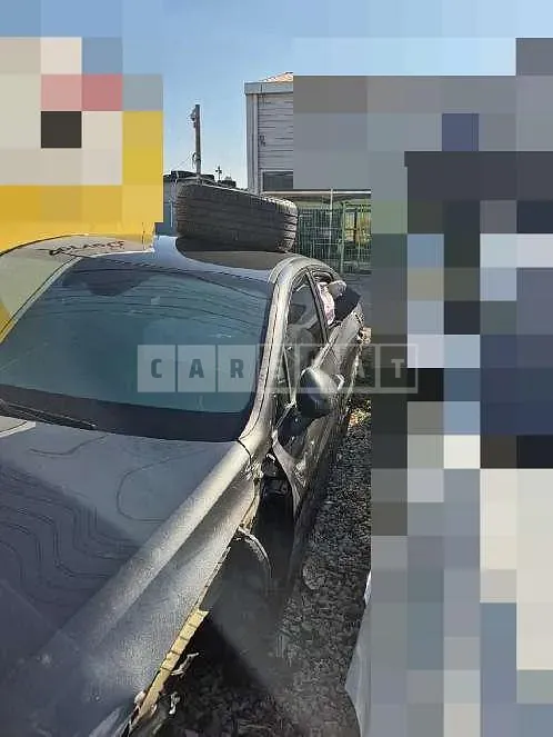 Photo 2 of 18: 2020 Kia K5 — Korean insurance auction
