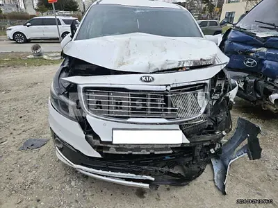 Photo 1 of 49: 2016 Kia Carnival, VIN KNAME81ABHS300243 — Korean insurance auction