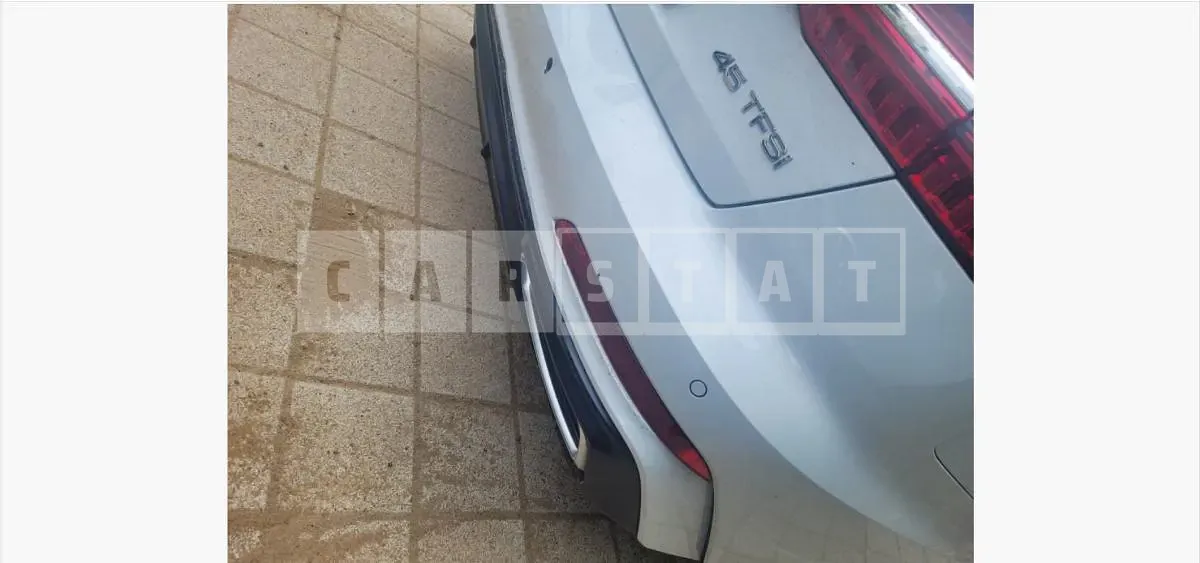Photo 2 of 24: 2021 Audi A6 45 TFSI — Korean insurance auction